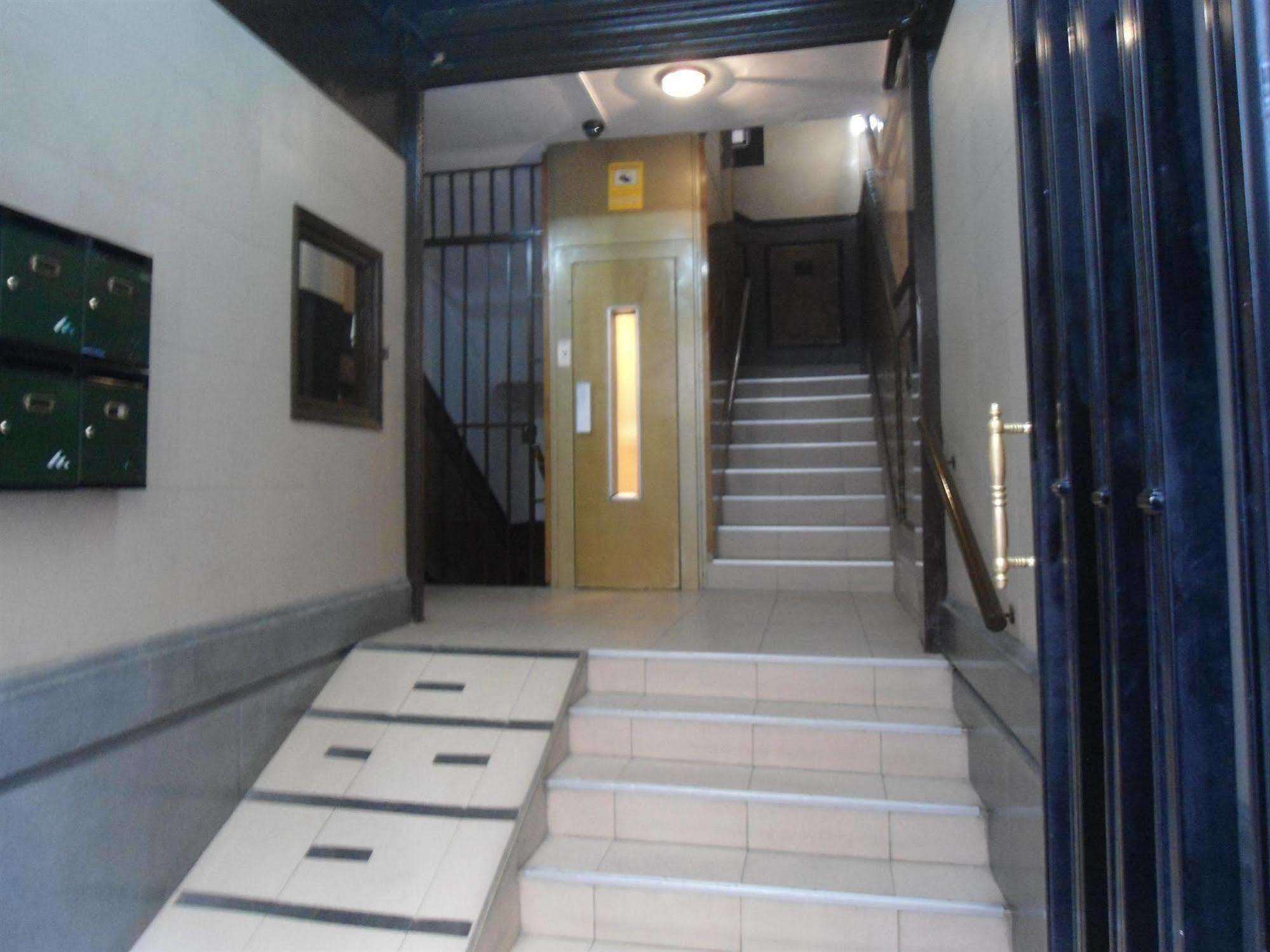 Hostal Florida 马德里 外观 照片